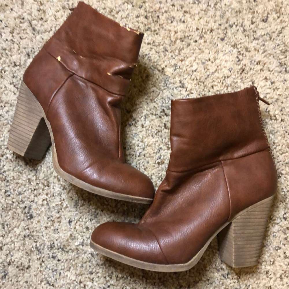 Brown Heeled Boots